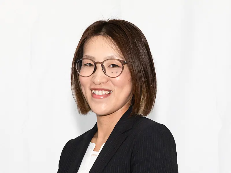 取締役社長　高澤 茉莉恵